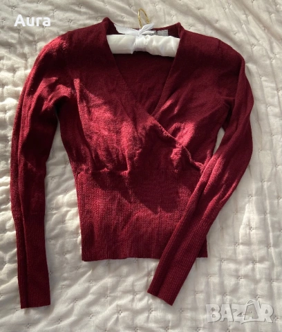 Old navy cross sweater 