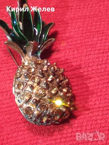 КРАСИВА ПОЗЛАТЕНА АРТ БРОШКА - АНАНАС с КРИСТАЛИ 18945