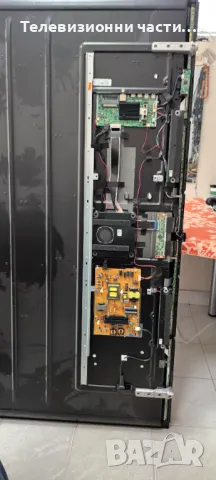 Toshiba 70UA5D63DG със счупен екран VES700QNTT-О2-Z02/17MB185 180721R2A/17IPS74 071122R3/CV700U2-T01, снимка 3 - Части и Платки - 49112881