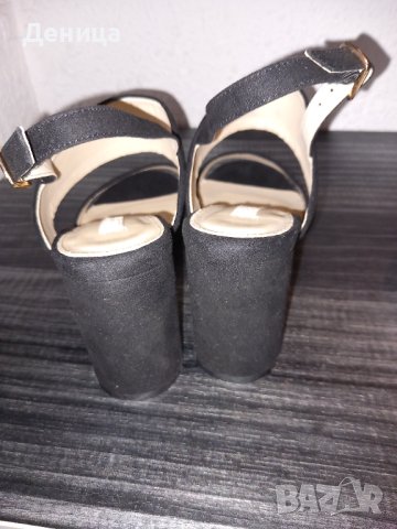 Нови сандали , снимка 2 - Дамски обувки на ток - 40370180