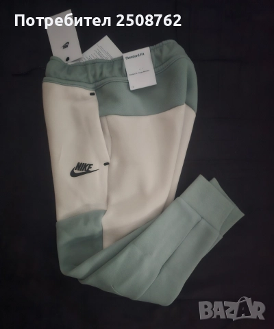 Nike Tech fleece оригинален комплект , снимка 9 - Детски анцузи и суичери - 51654345