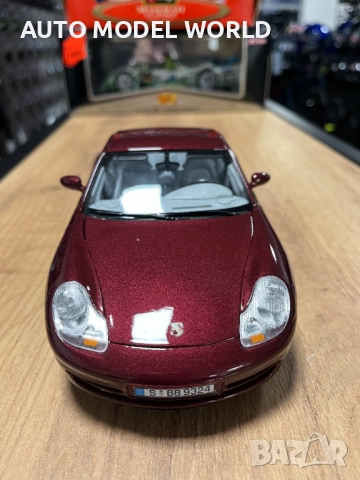 BBURAGO метален колекционерски модел PORSCHE CARRERA 911 1999г. 1:18, снимка 2 - Колекции - 52795103