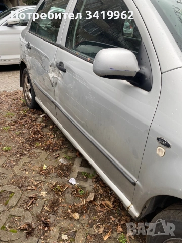 Шкода Фабия 2005 година 14 бензин, снимка 3 - Автомобили и джипове - 53507173