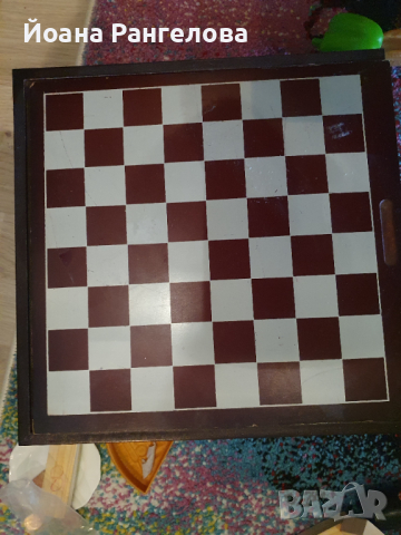 Продавам шах в дървена кутия , снимка 2 - Игри и пъзели - 44683107