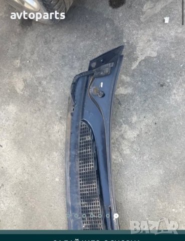 Chrysler voyager 2004година лайсна под предно стъкло, снимка 6 - Части - 40397246