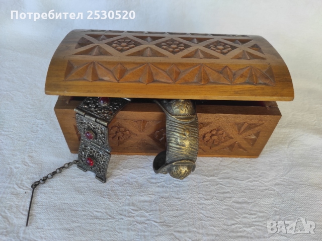 Дървена кутия за бижута, снимка 6 - Ръчно изработени сувенири - 36054295