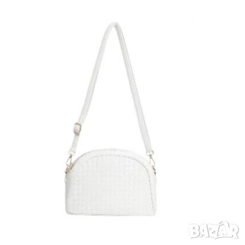 Елегантна и компактна дамска чантичка с изчистен дизайн, снимка 3 - Чанти - 50589496