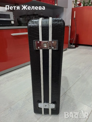 Твърд дипломатически куфар DIPLOMAT с шифър и ключ , снимка 7 - Куфари - 53101433