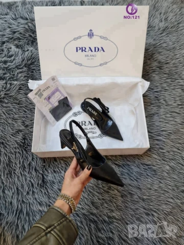 обувки на ток prada 