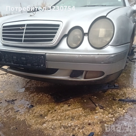 Предна броня Clk w 208, снимка 2 - Части - 52466281