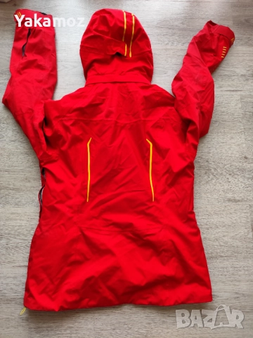 Дамско ски яке, снимка 2 - Зимни спортове - 52286861