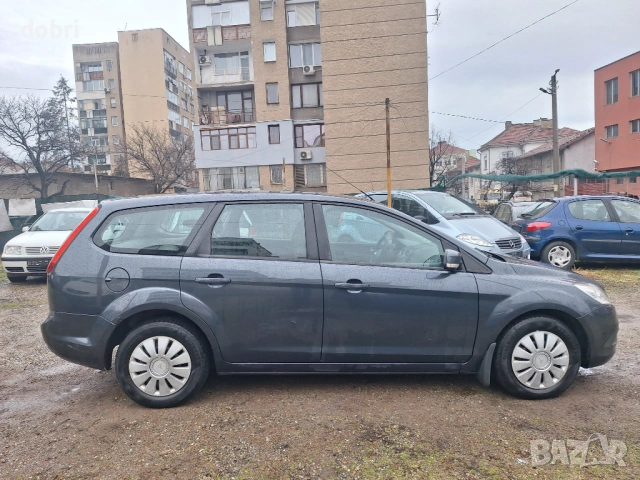 Форд Фокус 1.6HDI 90кс Клима, снимка 4 - Автомобили и джипове - 53063416