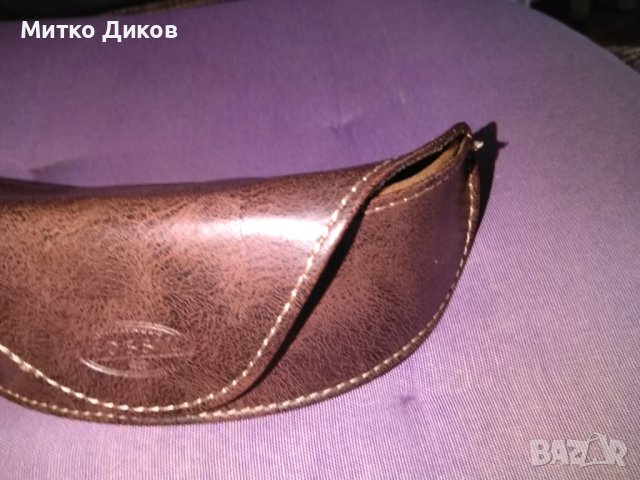 Калъвче марково на Фосил естествена кожа с кърпичка за слънчеви очила отлично, снимка 3 - Слънчеви и диоптрични очила - 41045748