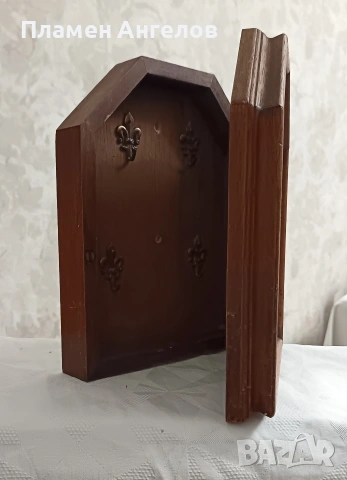 Винтидж кутия за ключове, масив дъб, огледало, месингов обков , снимка 6 - Антикварни и старинни предмети - 53790602