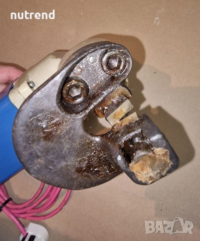 Ножица за ламарина / Руска ножица за ламарина / електрическа, снимка 4 - Диамантени и режещи инструменти - 52887093