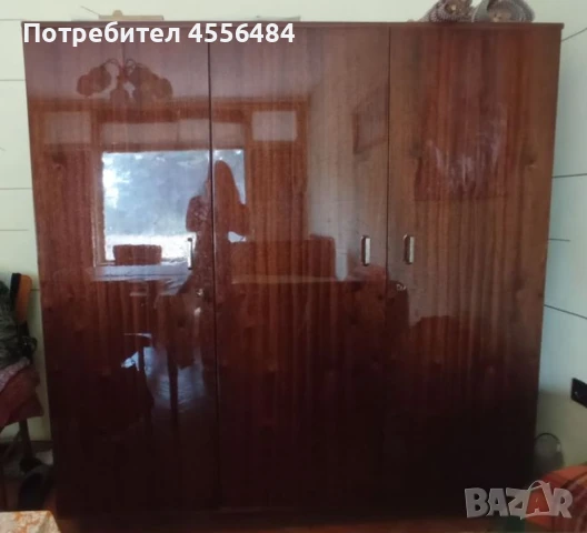Продавам гардероб, снимка 1