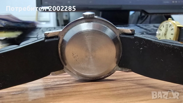 Лот часовници от СССР, снимка 4 - Антикварни и старинни предмети - 51609245