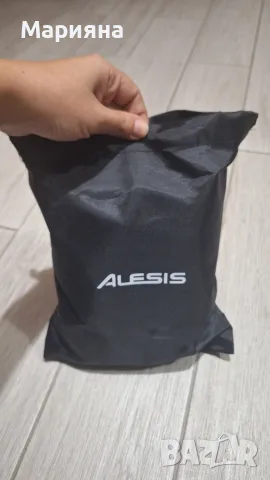 Чисто нови слушалки за електронни барабани Alesis DRP100 (Фабрична кутия), снимка 3 - Слушалки и портативни колонки - 56199414