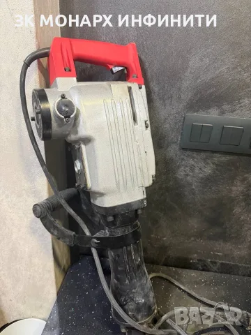 Къртач Kraft Werkzeuge K620200 / 1700W / в кутия