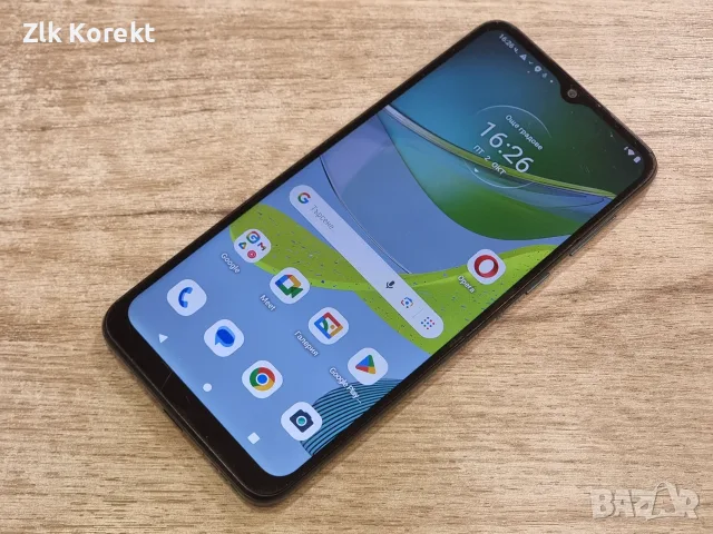 Motorola Moto E13 64GB, снимка 7 - Motorola - 56328940