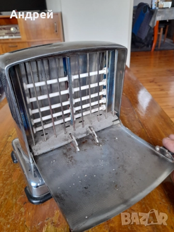 Стар тостер Hageka #3, снимка 6 - Антикварни и старинни предмети - 52056273