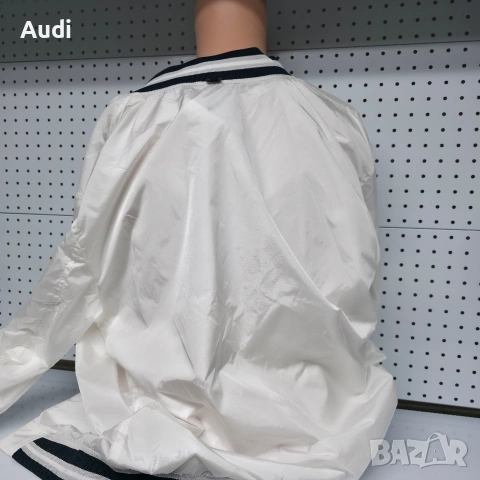 Мъжко Яке Boss, снимка 2 - Якета - 53514636