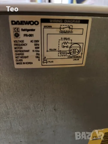 Компактен мини хладилник Daewoo FR-061, снимка 5 - Хладилници - 55876271