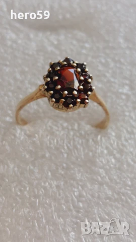Дамски позлатен пръстен с гранати, материал сребро 925., снимка 2 - Пръстени - 51221571