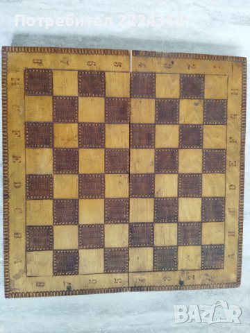 Стар дървен шах 34/34 см., снимка 10 - Шах и табла - 40660616