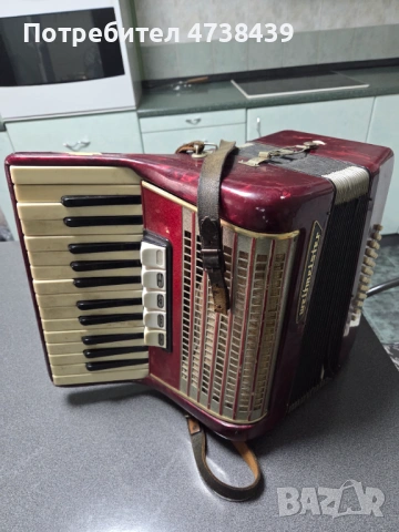 Продавам акордеон
