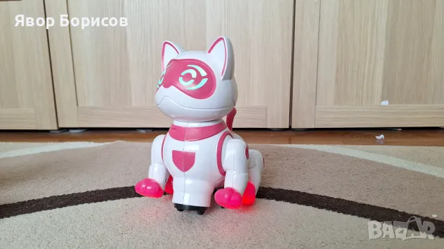 Движещо се коте на батерии, снимка 6 - Електрически играчки - 47562382