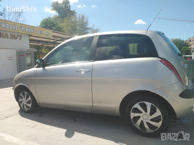 Ланчия Ипсилон с газова уредба, снимка 3 - Автомобили и джипове - 51888258