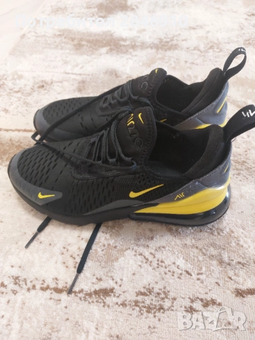 NIKE маратонки , снимка 2 - Детски маратонки - 51766117