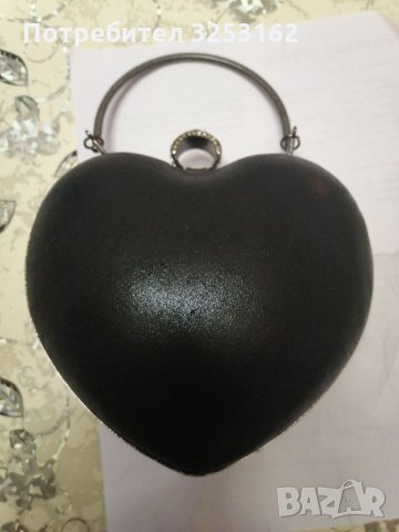 Дамска чанта сърце, снимка 3 - Чанти - 35973534