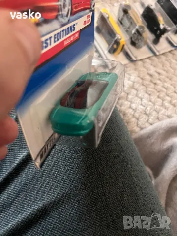 Hotwheels 1998 Jaguar-нов, снимка 4 - Колекции - 49670250