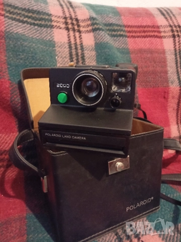 polaroid land camera 2000