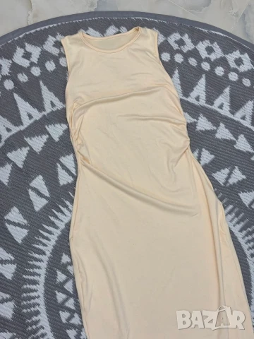 Basic рокля с красив набор на талията , снимка 3 - Рокли - 50922054