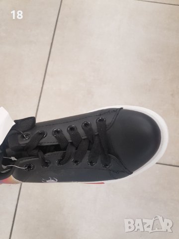 Дамски обувки, снимка 2 - Дамски ежедневни обувки - 40462369