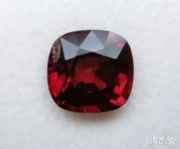 Рядък червен шпинел в голям размер - 3.35кт.! GIA сертификат! Нов!, снимка 15 - Други - 47556968