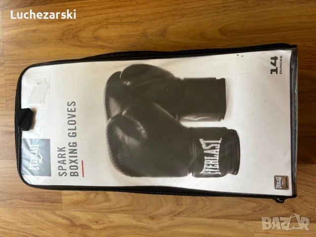 Боксови ръкавици Everlast + подарък , снимка 4 - Бокс - 50549490