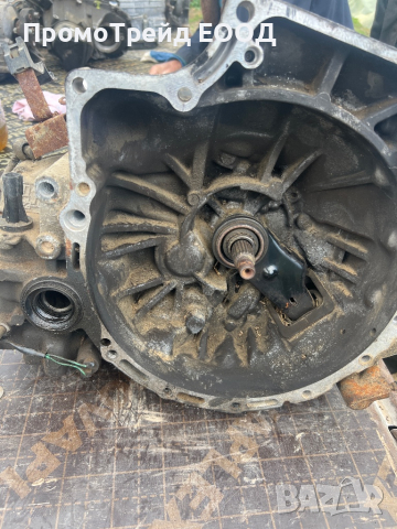 Ръчна скоростна кутия Мазда 323 Ф 6 Mazda 323 F VI 