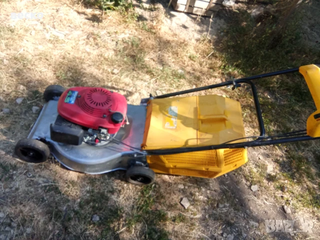 Косачка за трева honda , снимка 4 - Градинска техника - 50933980