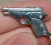 Beretta - Стар Ключодържател Пистолет от Соца, снимка 1 - Колекции - 44585052