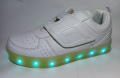 Детски светещи кецове LB-687, LED светлини, USB зарядно, снимка 1 - Детски маратонки - 44759289