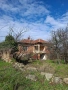 Самостоятелна къща с двор!, снимка 2