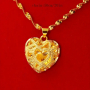  Колие с висулка Golden Love , снимка 1 - Колиета, медальони, синджири - 44635603