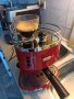 Кафемашина Делонги с ръкохватка с крема диск, работи отлично и прави хубаво кафе с каймак , снимка 2