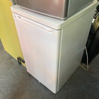 Хладилник с фризер Simeon’s , снимка 3 - Хладилници - 41636268