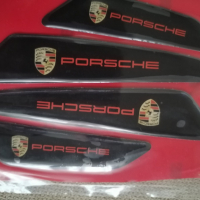 4 броя комплект качествени релефни предпазители за врати на Порше Porsche, снимка 2 - Аксесоари и консумативи - 36141146