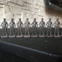 Kinder Киндер метални фигурки войници каубои на 2лв., снимка 1 - Колекции - 33950074